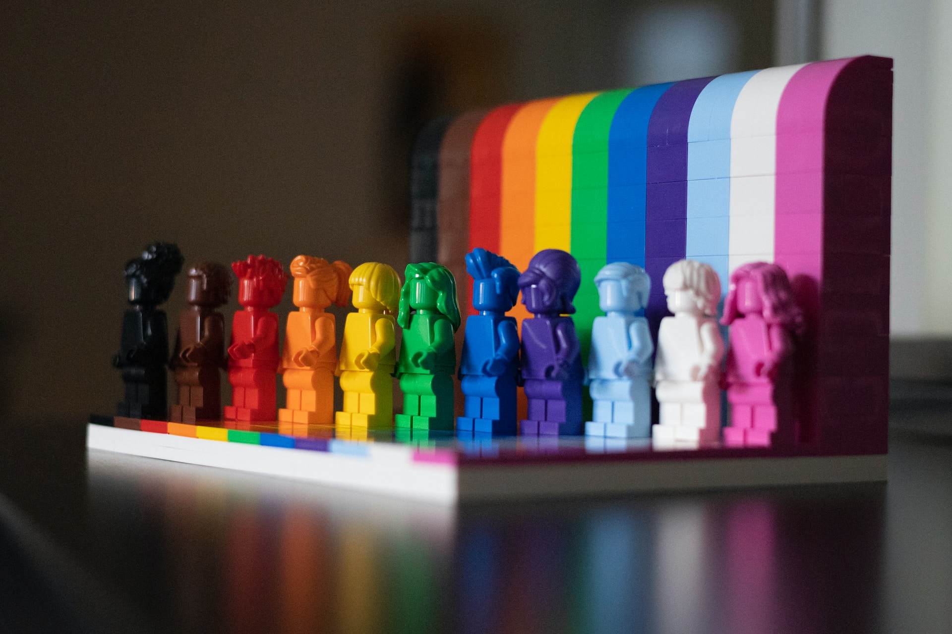rainbow figures